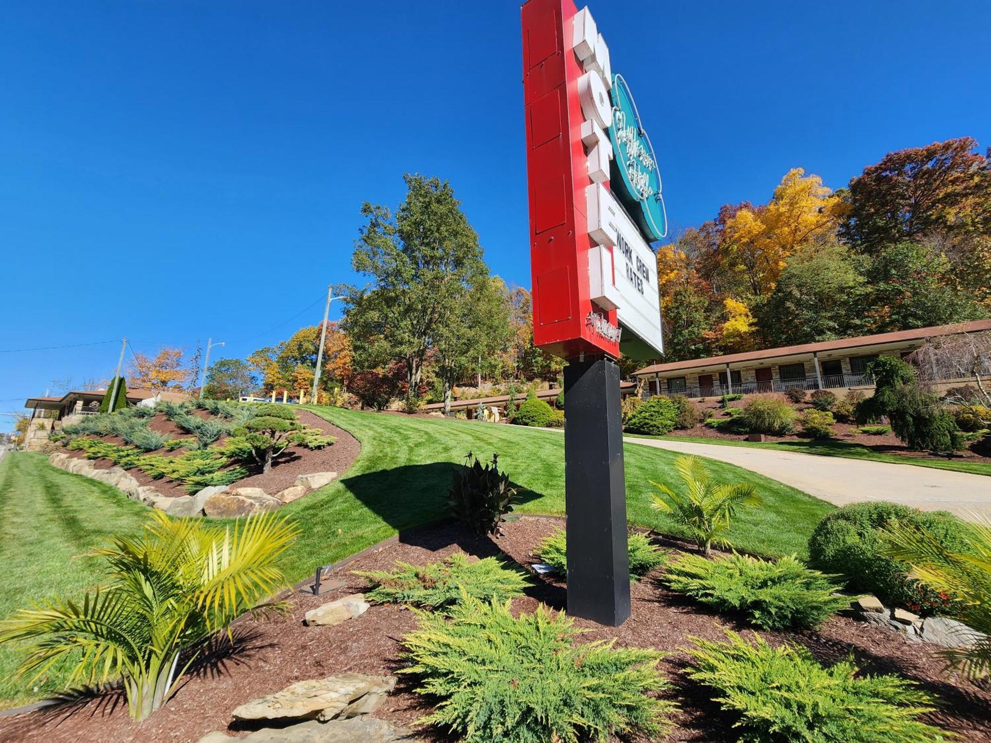 Jefferson Hills Motel Clairton Exterior foto