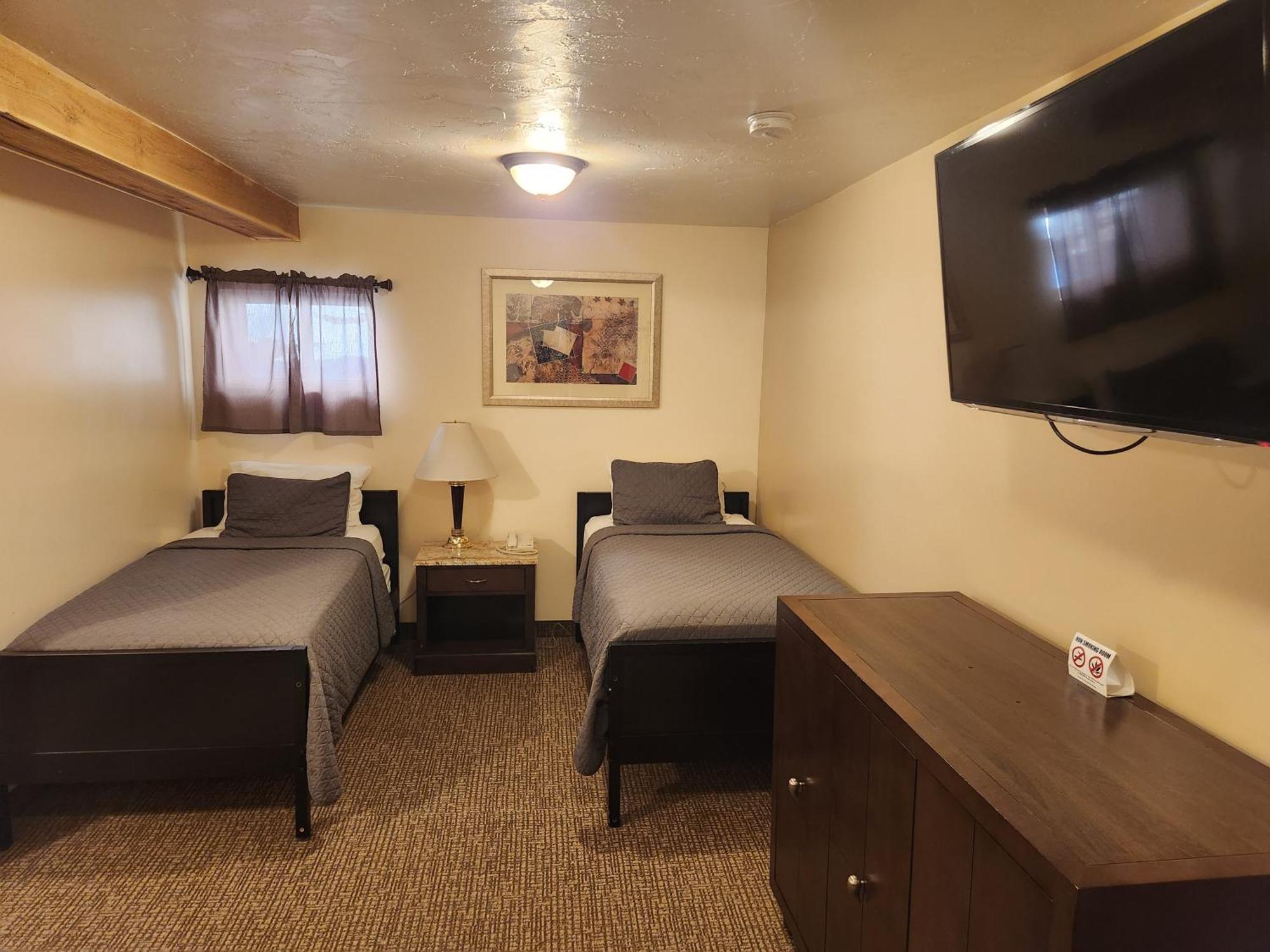 Jefferson Hills Motel Clairton Quarto foto