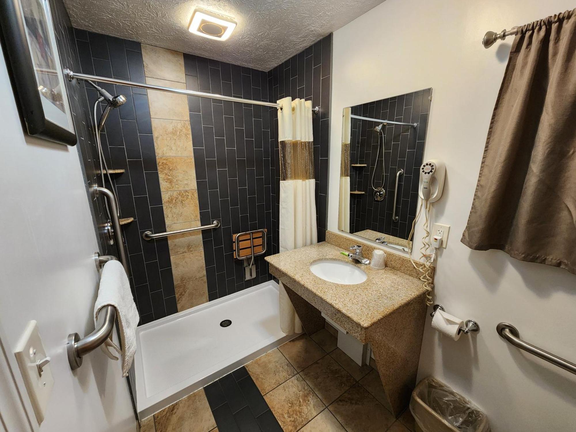 Jefferson Hills Motel Clairton Quarto foto